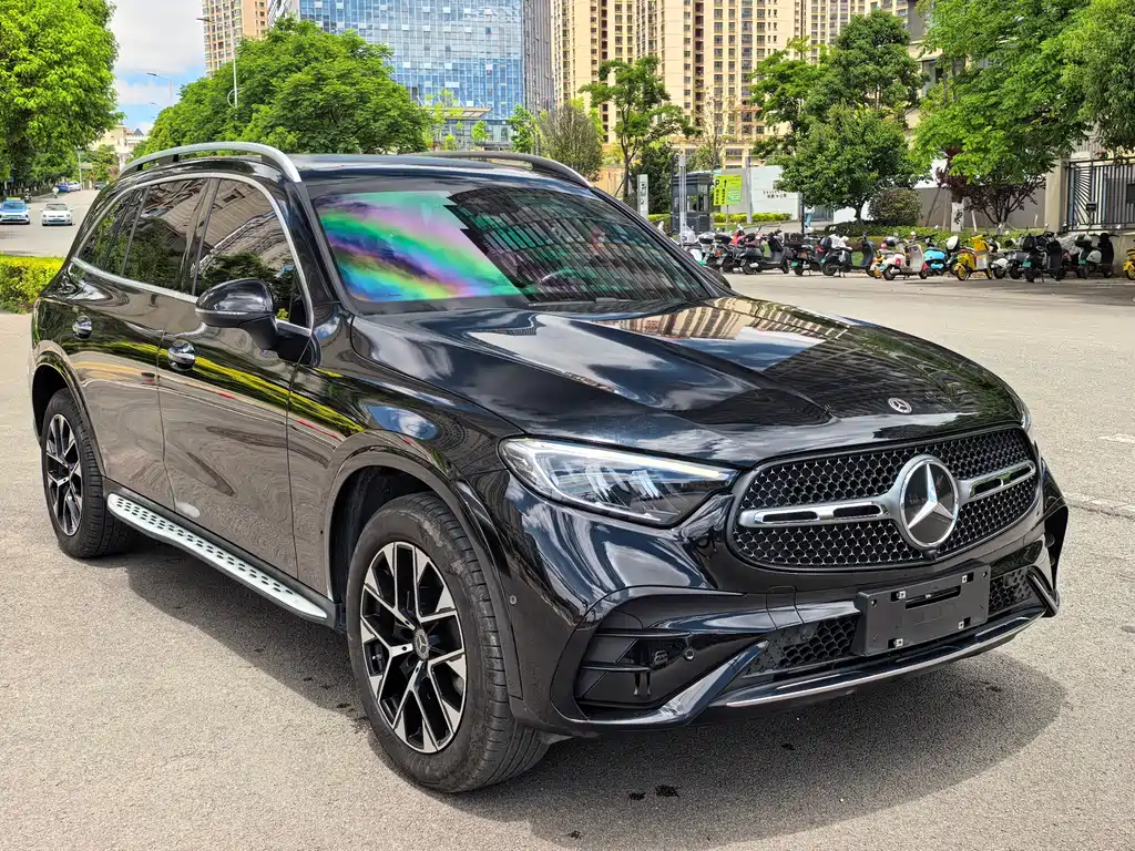 Mercedes-Benz GLC 2023 — фото 1