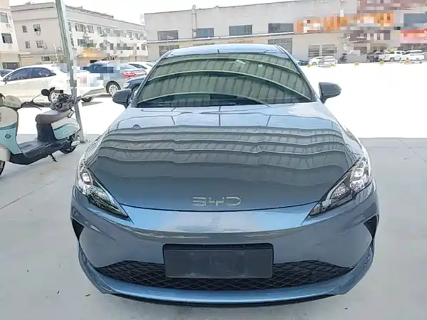 BYD Seal 05 DM-i 2025