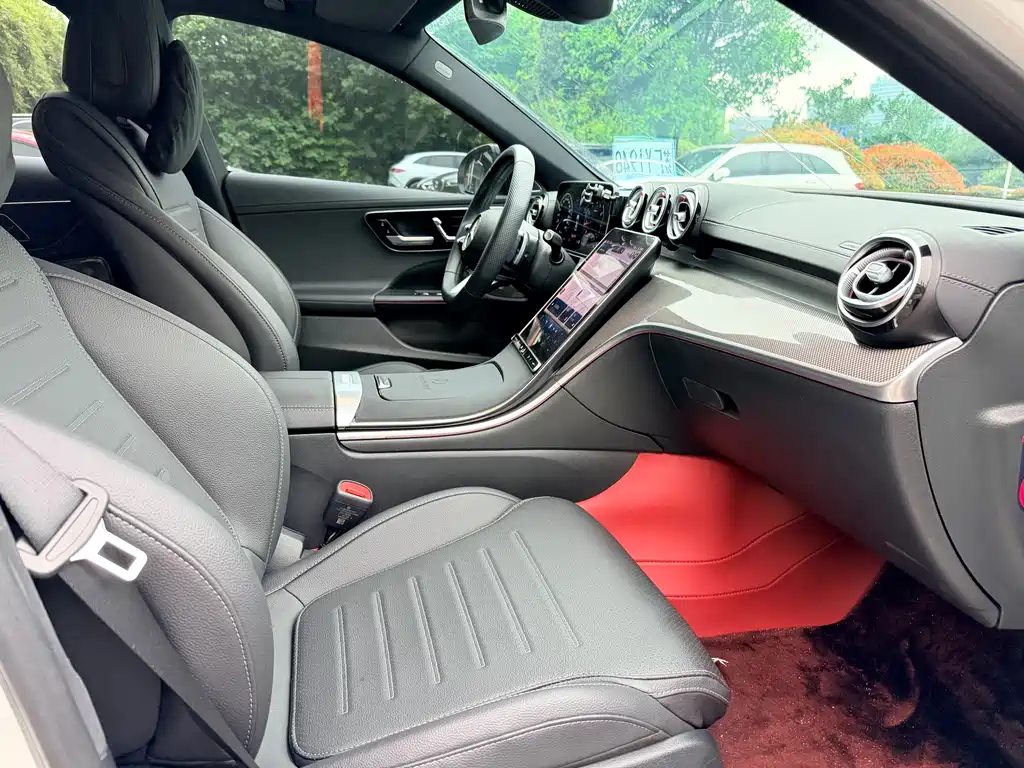 Mercedes-Benz C-Class 2023 — фото 5