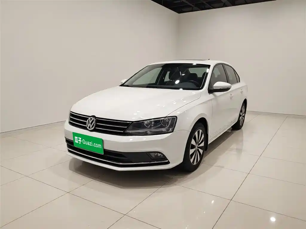 Volkswagen Sagitar 2017 — фото 1