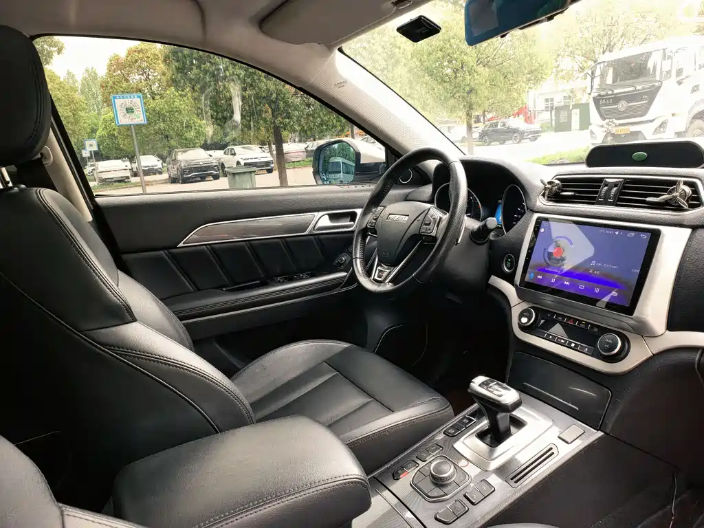 Haval H6 Coupe 2017 — фото 17