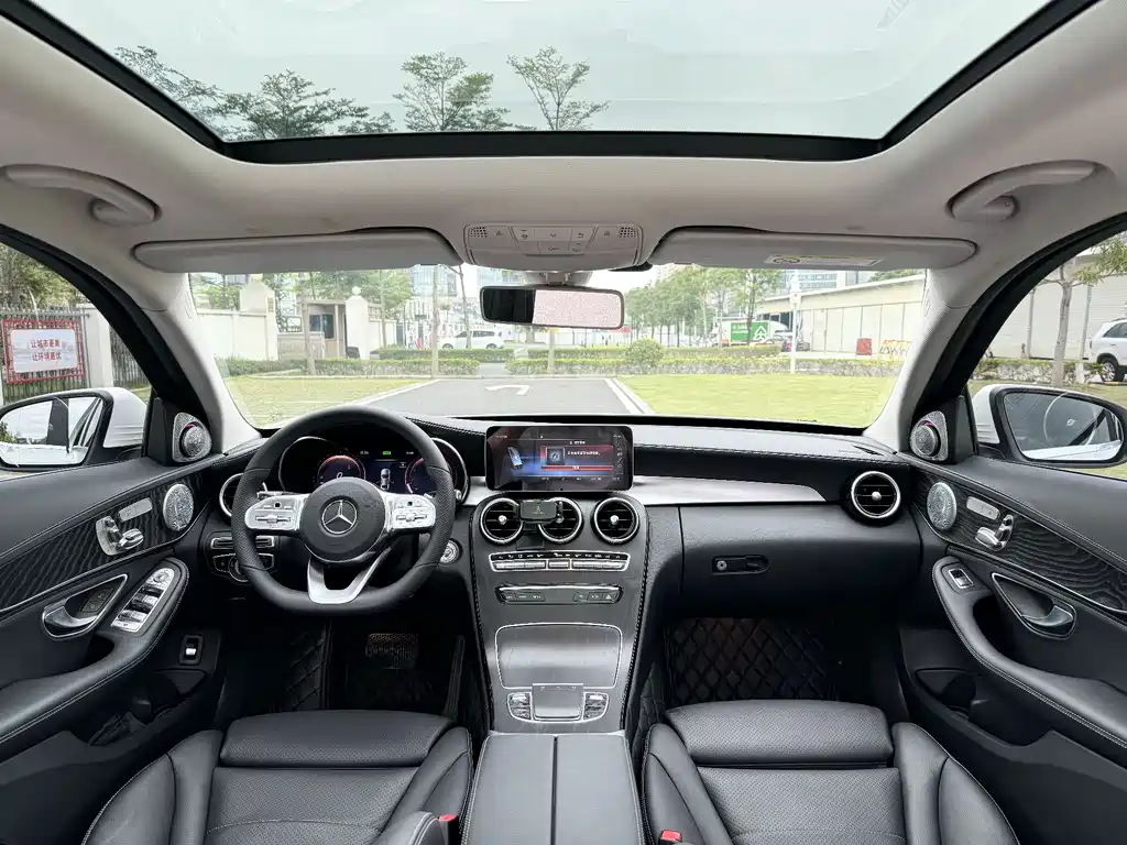 Mercedes-Benz C-Class 2020 — фото 18