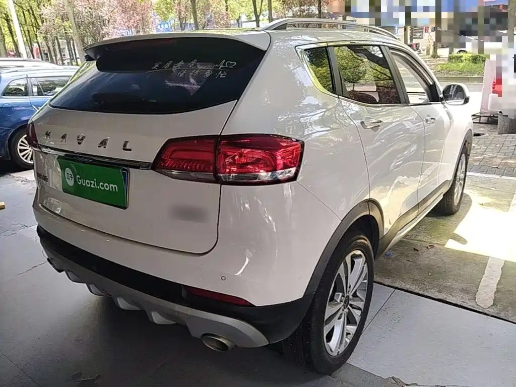 Haval H2s 2018 — фото 7