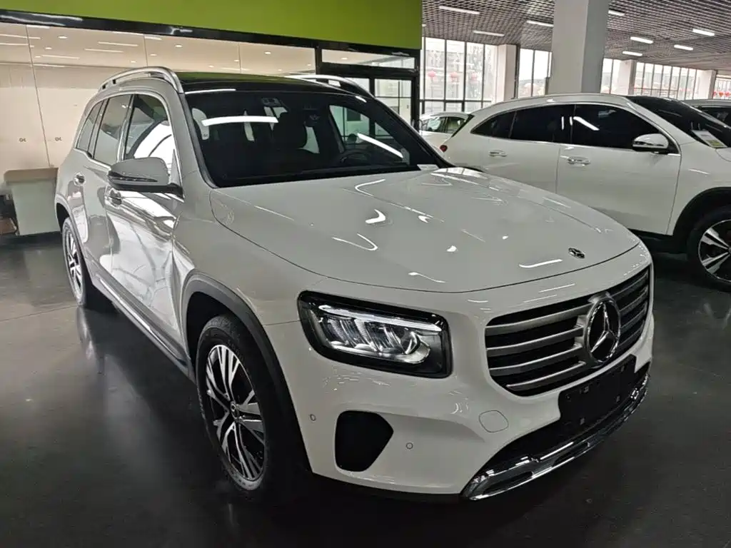 Mercedes-Benz GLB 2025 — фото 4