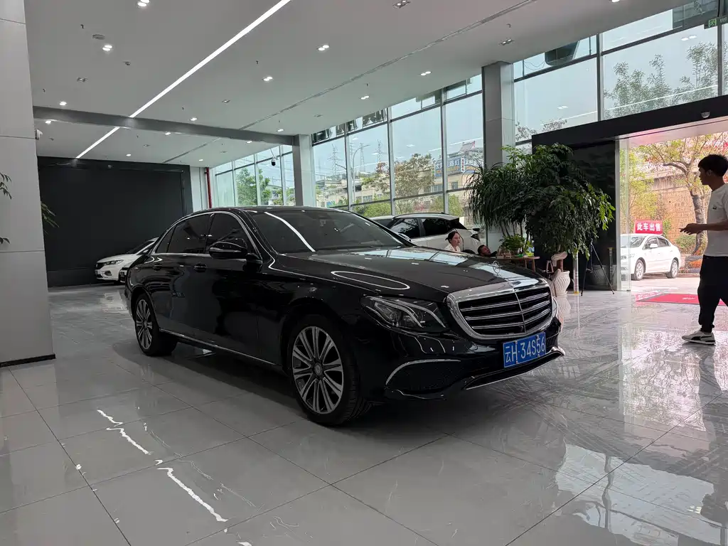 Mercedes-Benz E-Class 2016 — фото 2