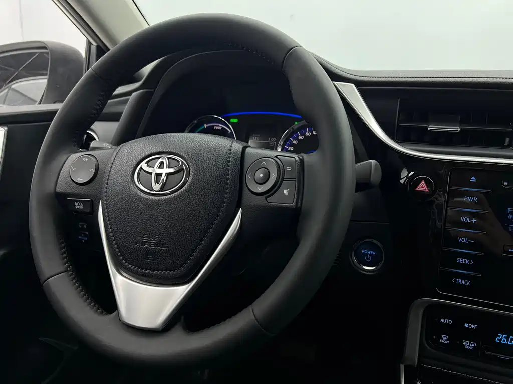 Toyota Corolla 2021 — фото 18
