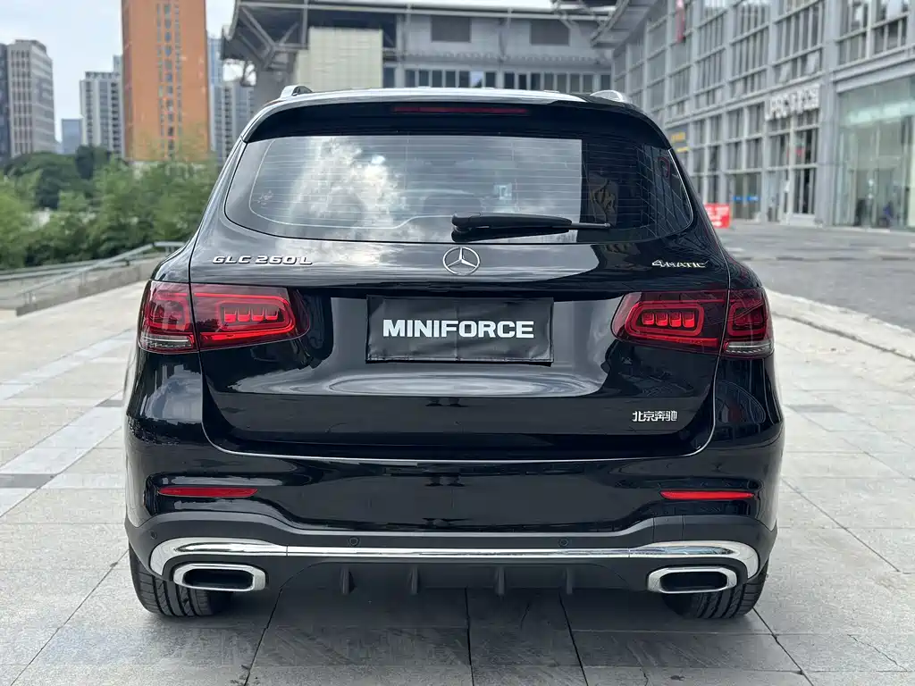 Mercedes-Benz GLC 2022 — фото 12