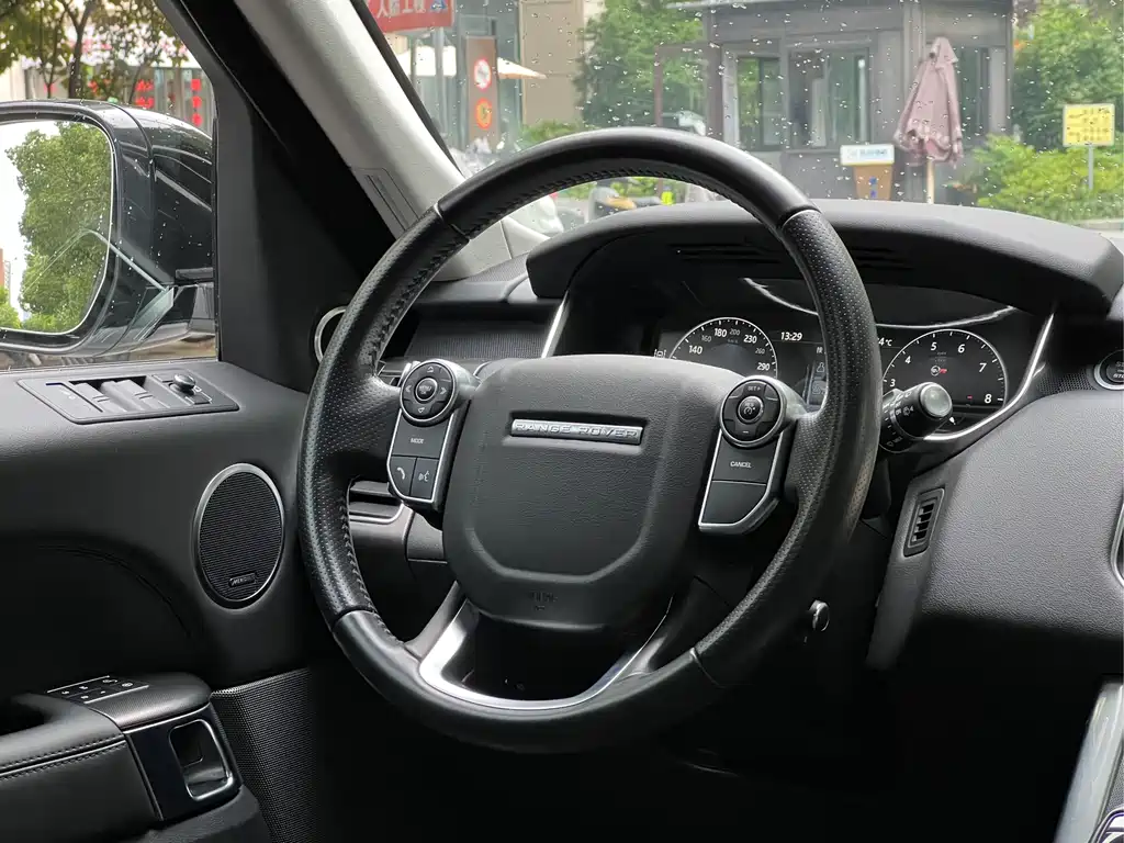Land Rover Sport 2017 — фото 13