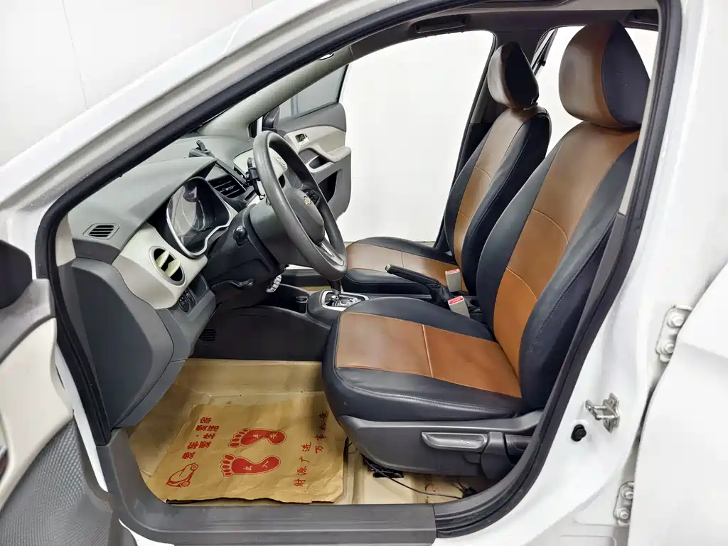 Chevrolet Sail 2015 — фото 11
