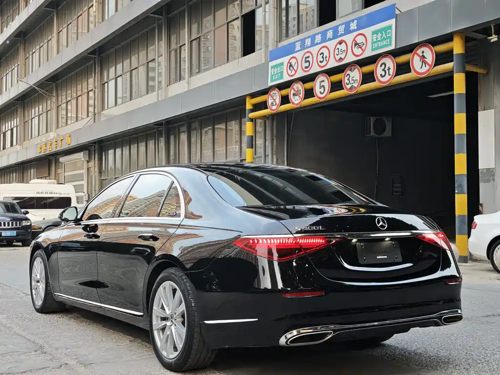 Mercedes-Benz S-Class 2023 — фото 10