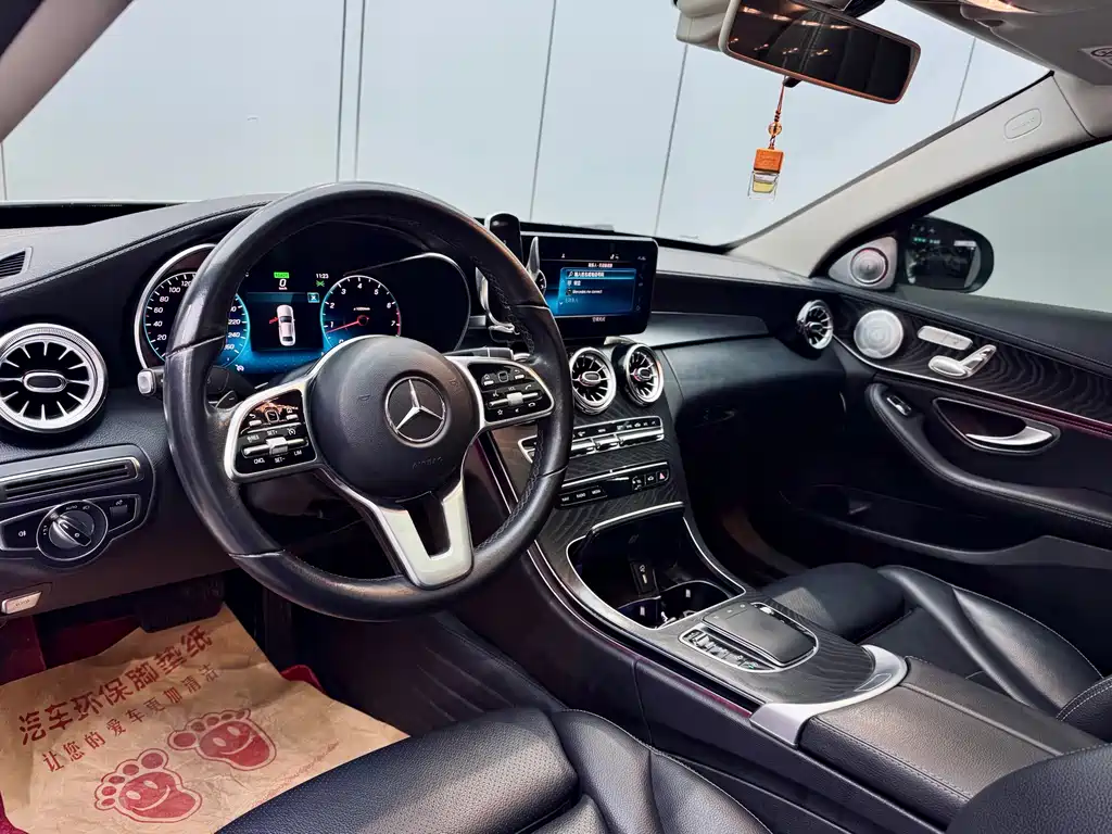 Mercedes-Benz C-Class 2019 — фото 8