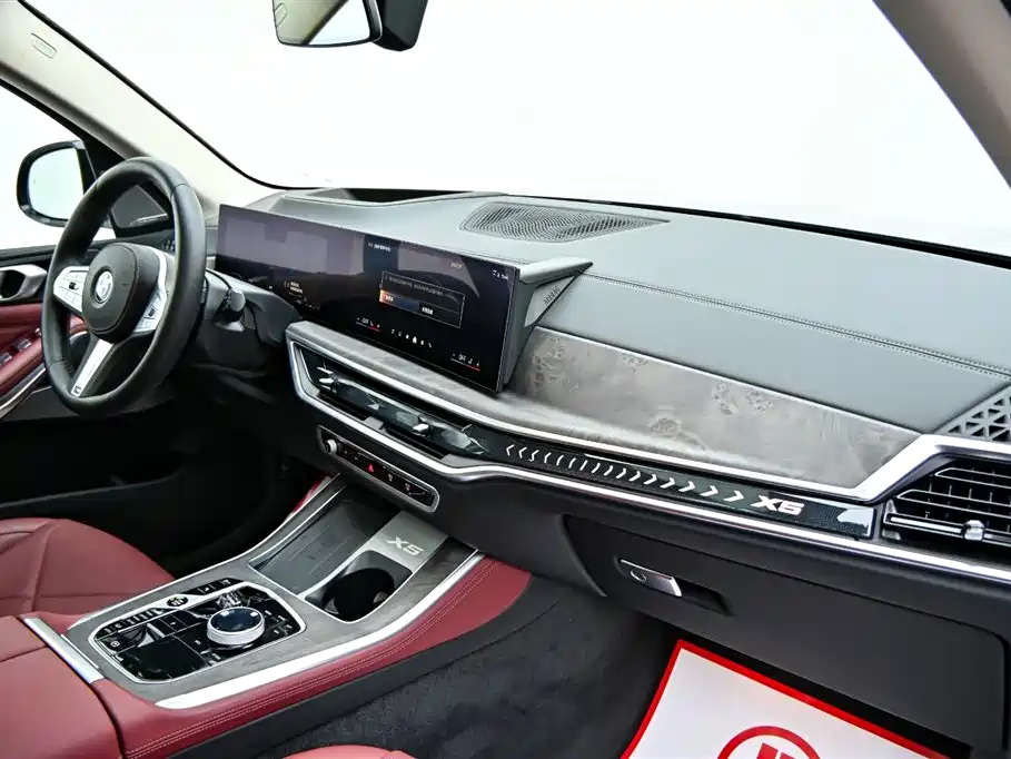 BMW X5 2025 — фото 15