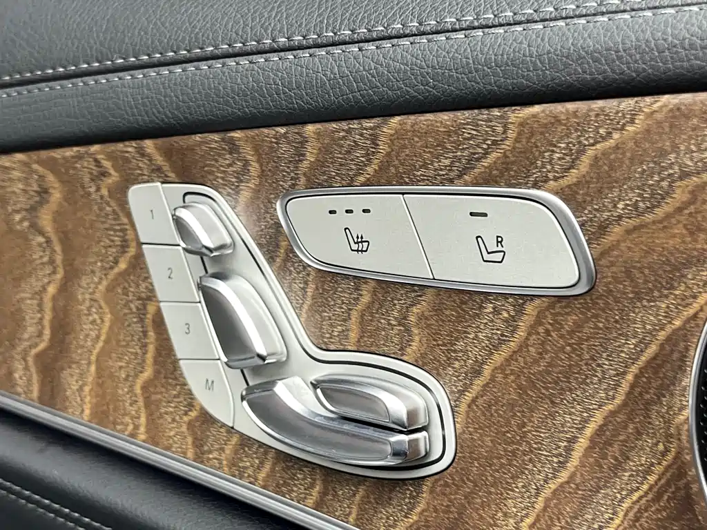 Mercedes-Benz E-Class 2018 — фото 22