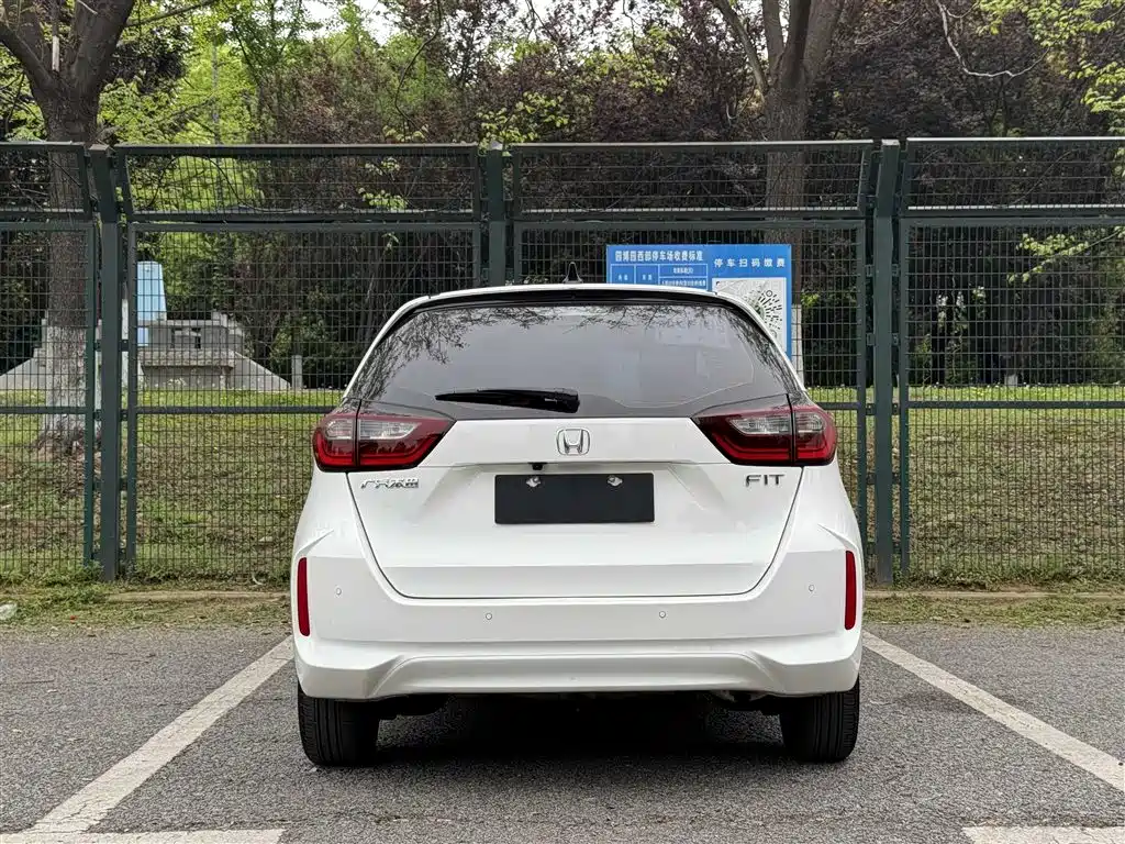 Honda Fit 2022 — фото 11