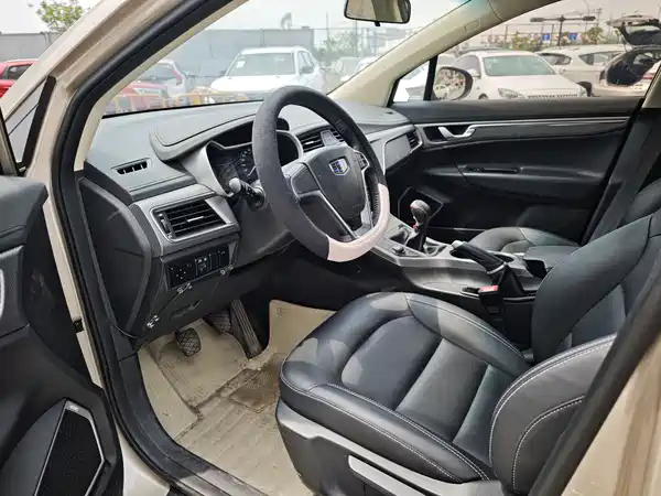 Geely Emgrand GS 2016