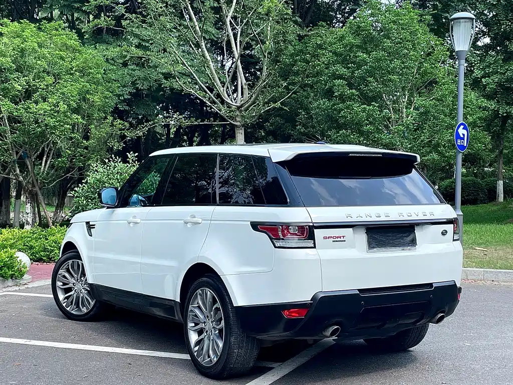 Land Rover Range Rover Sport 2015 — фото 5