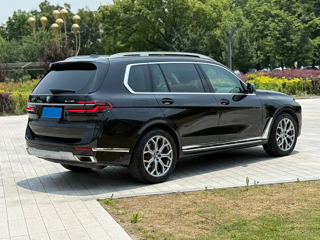 BMW X7 2023 — фото 4