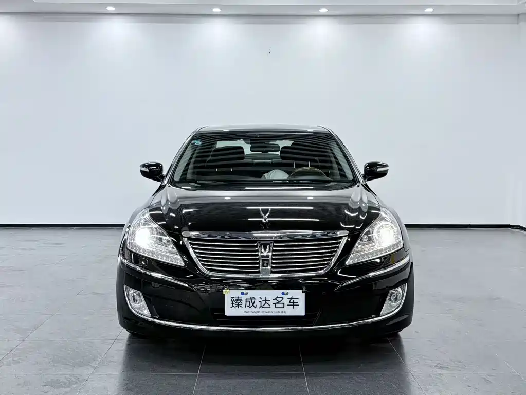 Hyundai Equus 2011 — фото 2