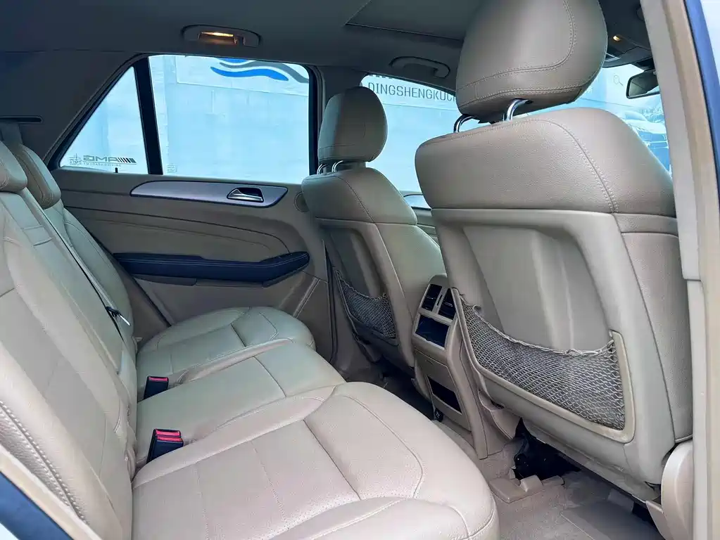 Mercedes-Benz M-Class 2013 — фото 14