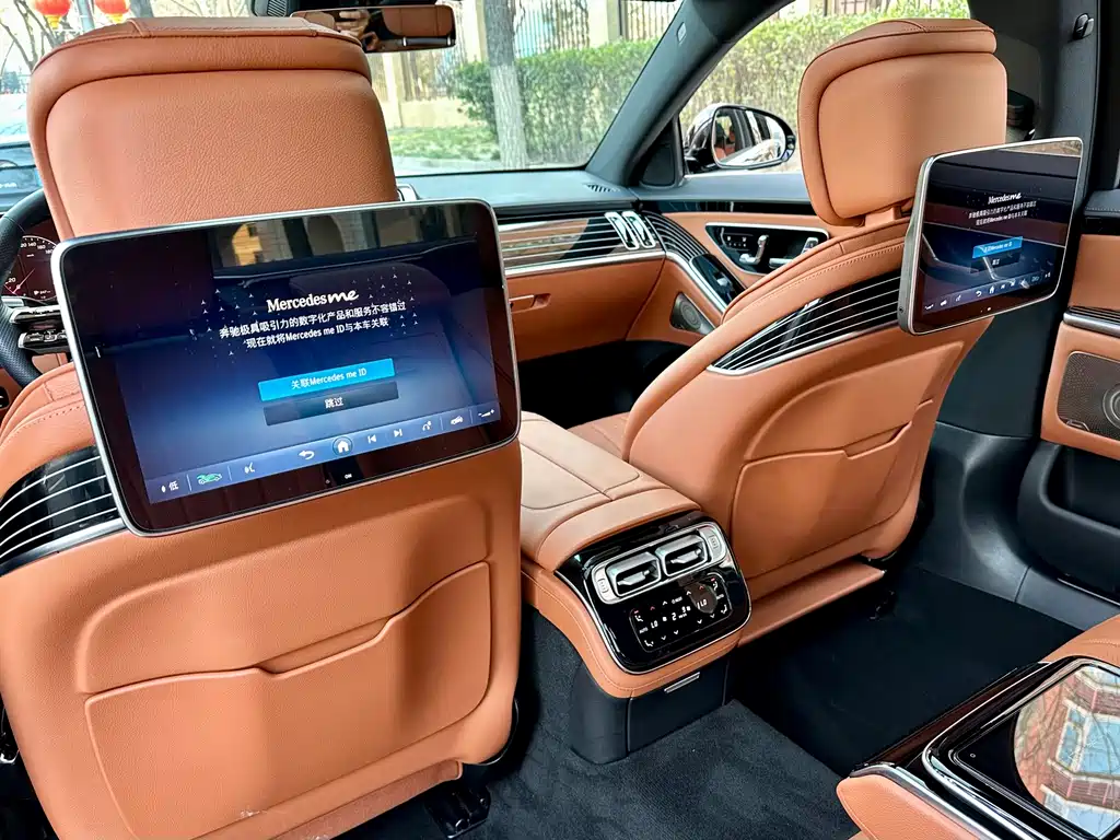 Mercedes-Benz S-Class 2024 — фото 13