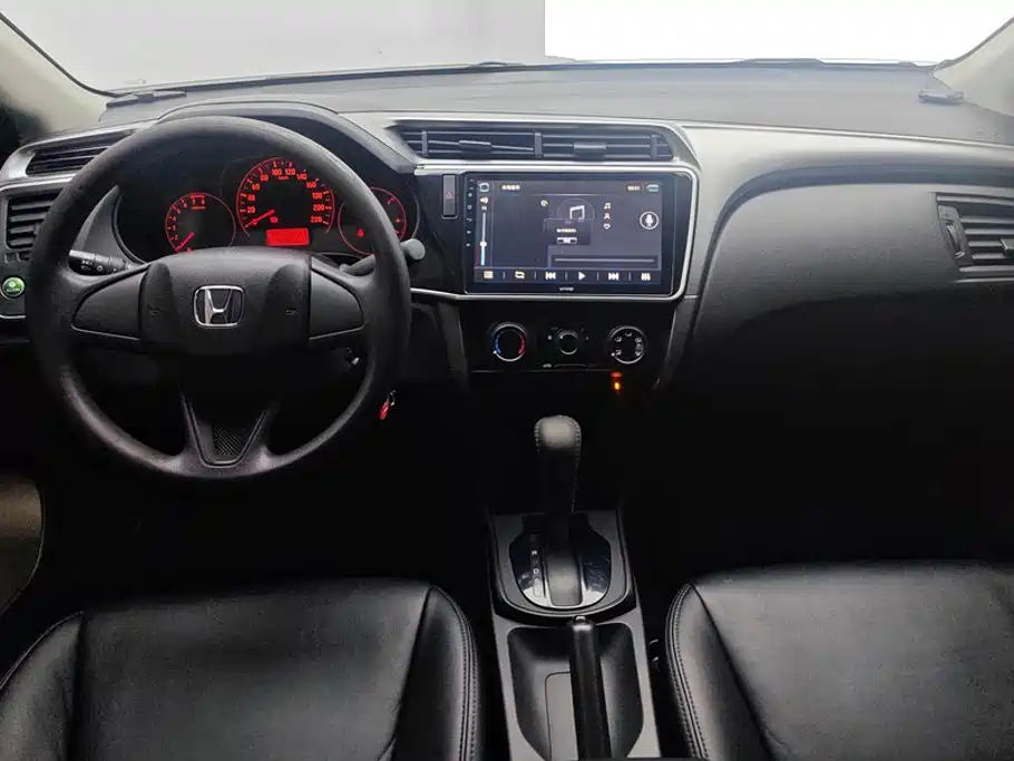 Honda City 2018 — фото 12