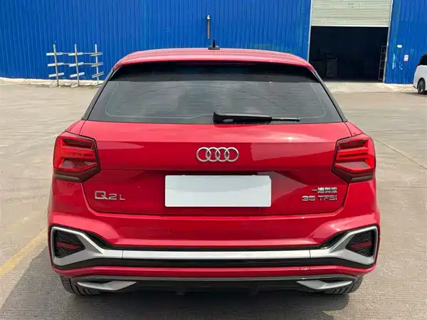Audi Q2L 2022