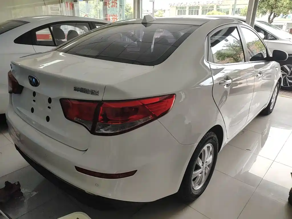 Kia K2 2016