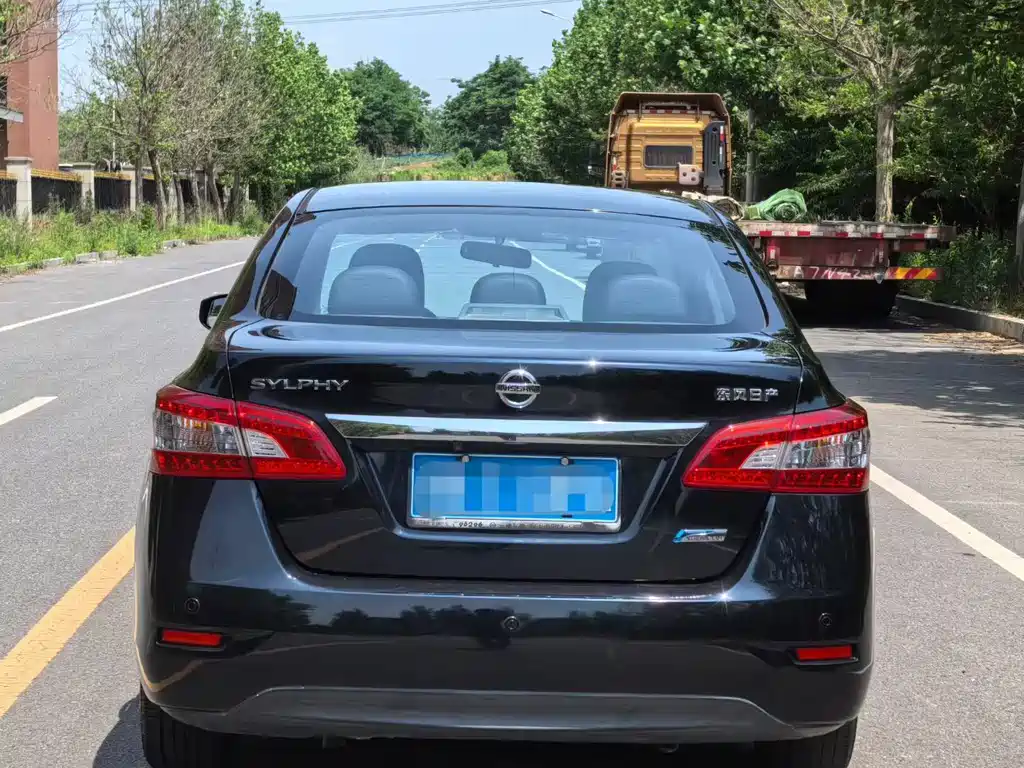 Nissan Sylphy 2015 — фото 5