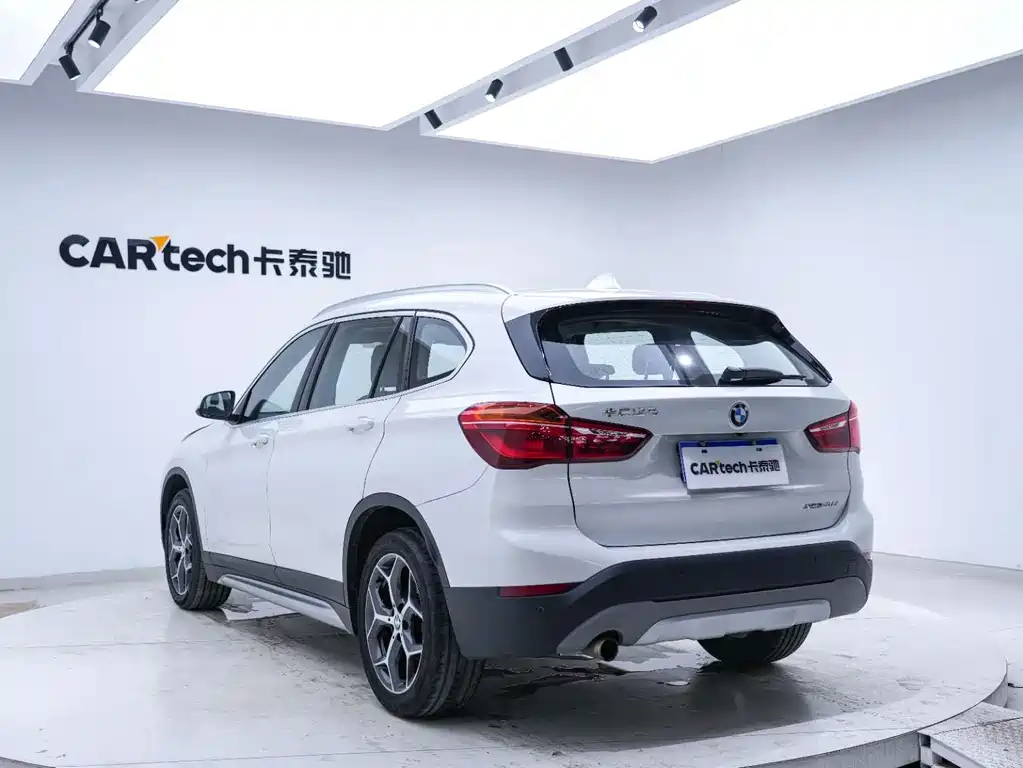BMW X1 2019 — фото 20