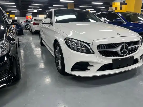Mercedes-Benz C-Class 2018