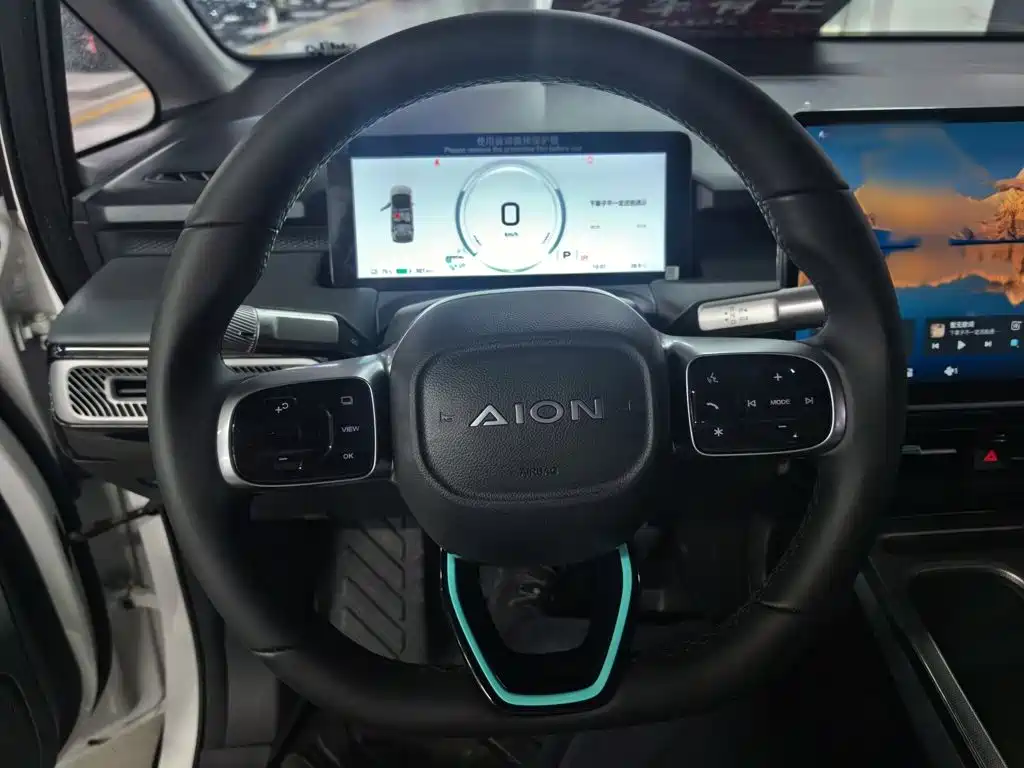 Aion Y 2024