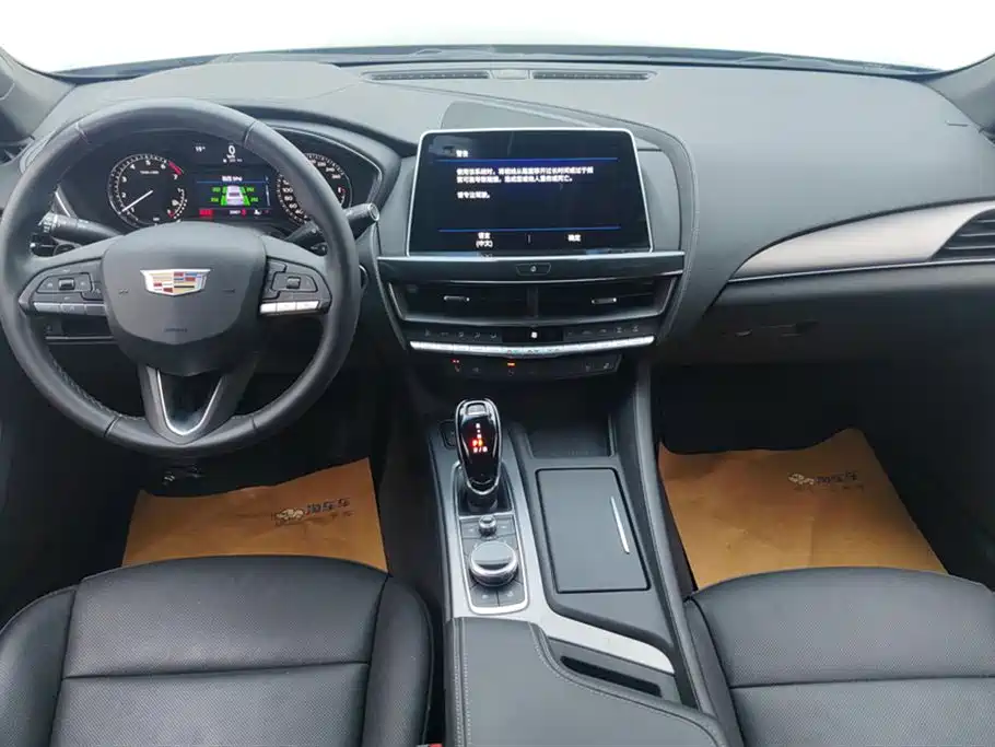 Cadillac CT5 2022 — фото 12