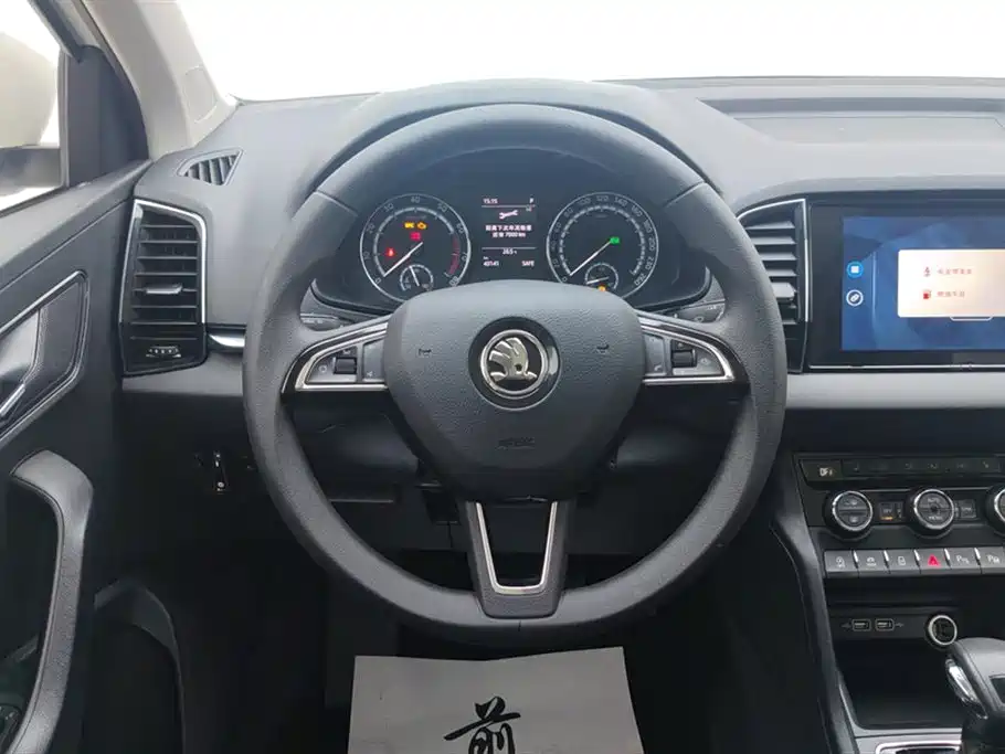 Skoda Karoq 2019 — фото 15