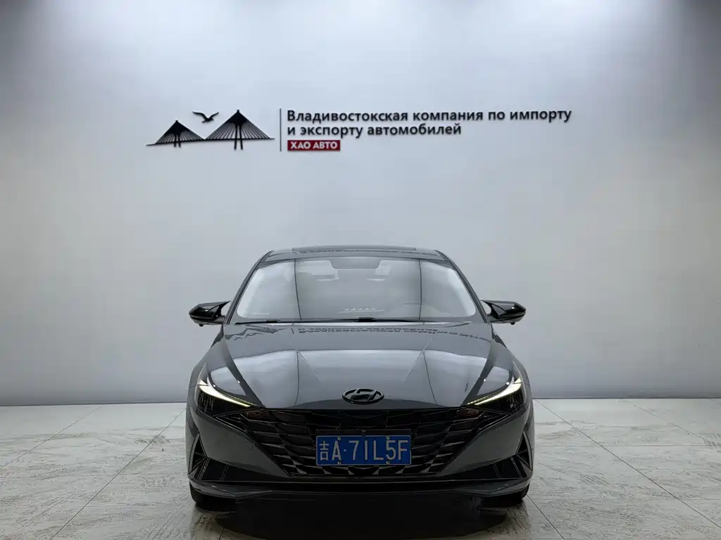 Hyundai Elantra 2023