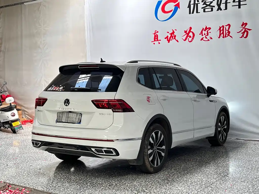 Volkswagen Tiguan L 2024 — фото 18