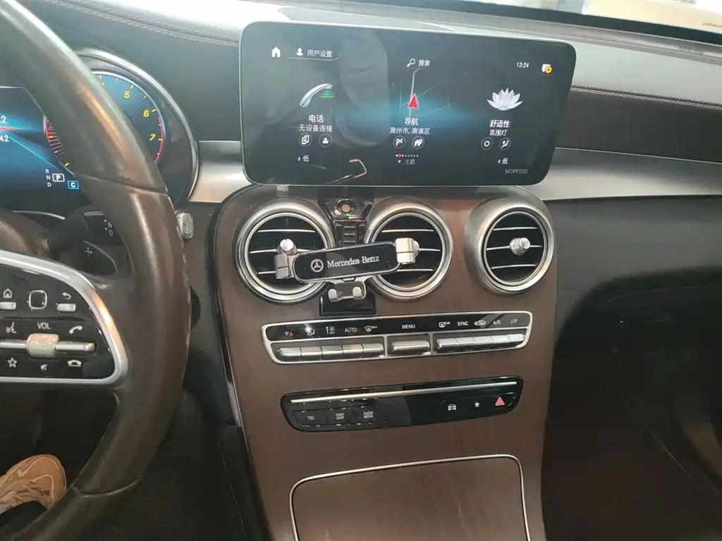 Mercedes-Benz GLC 2020 — фото 13