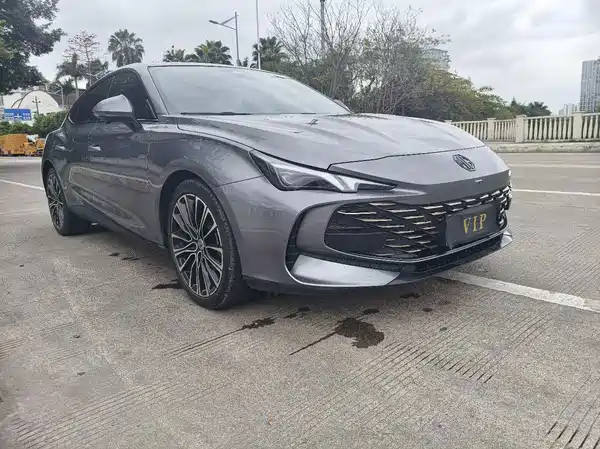 MG MG7 2023