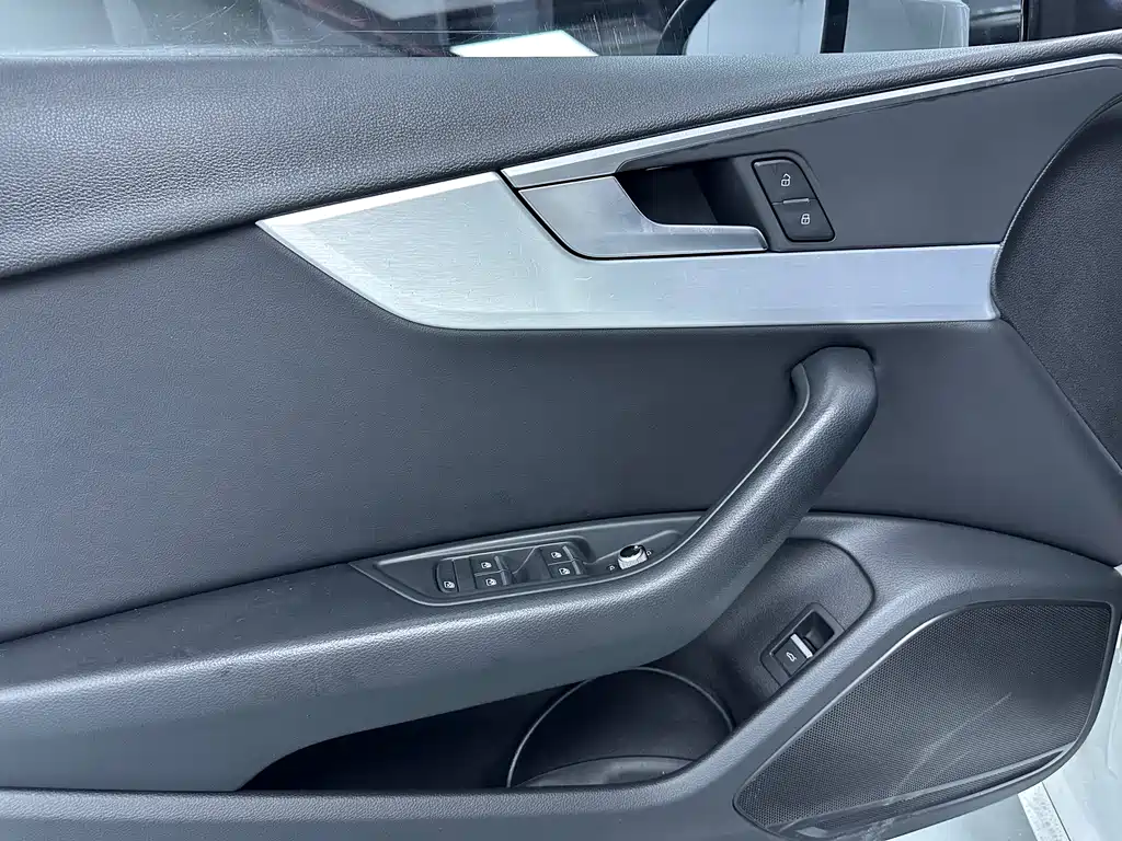 Audi A4L 2022