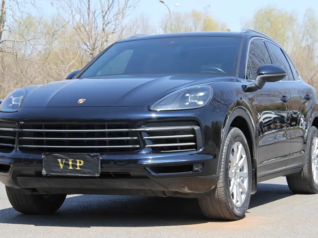 Porsche Cayenne 2018 — фото 3