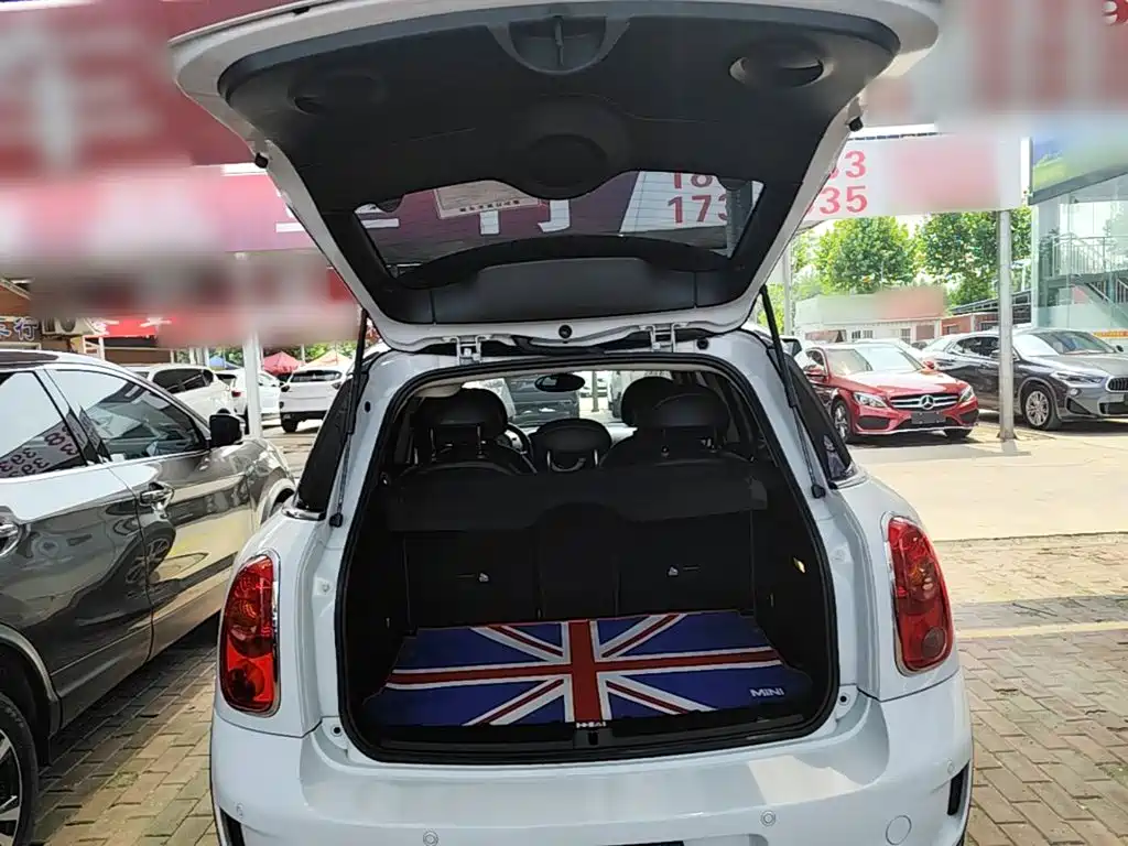 MINI Countryman 2015 — фото 19