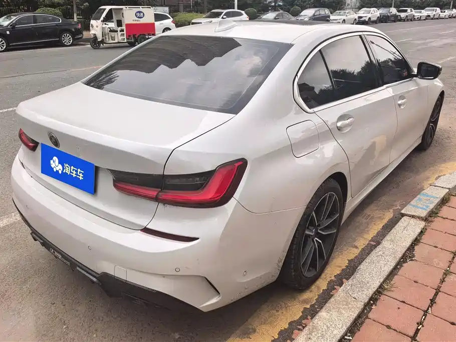 BMW 3 Series 2020