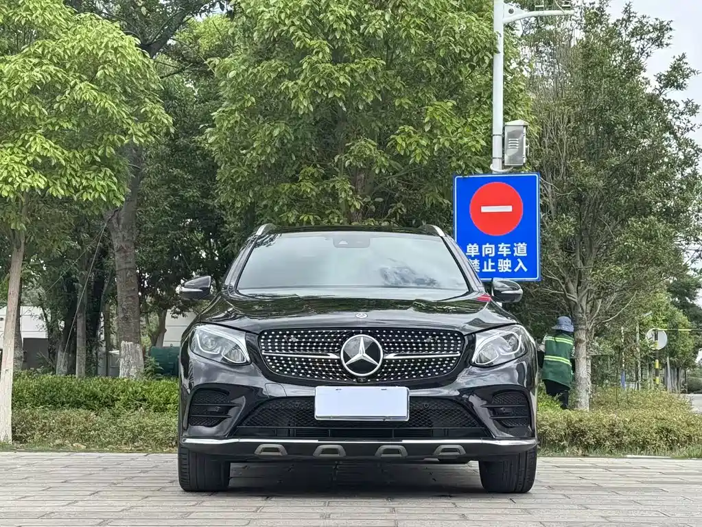 Mercedes-Benz GLC 2018 — фото 2