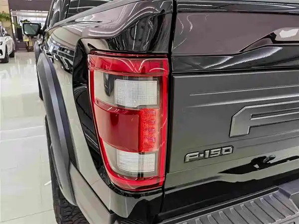Ford F-150 Raptor 2022