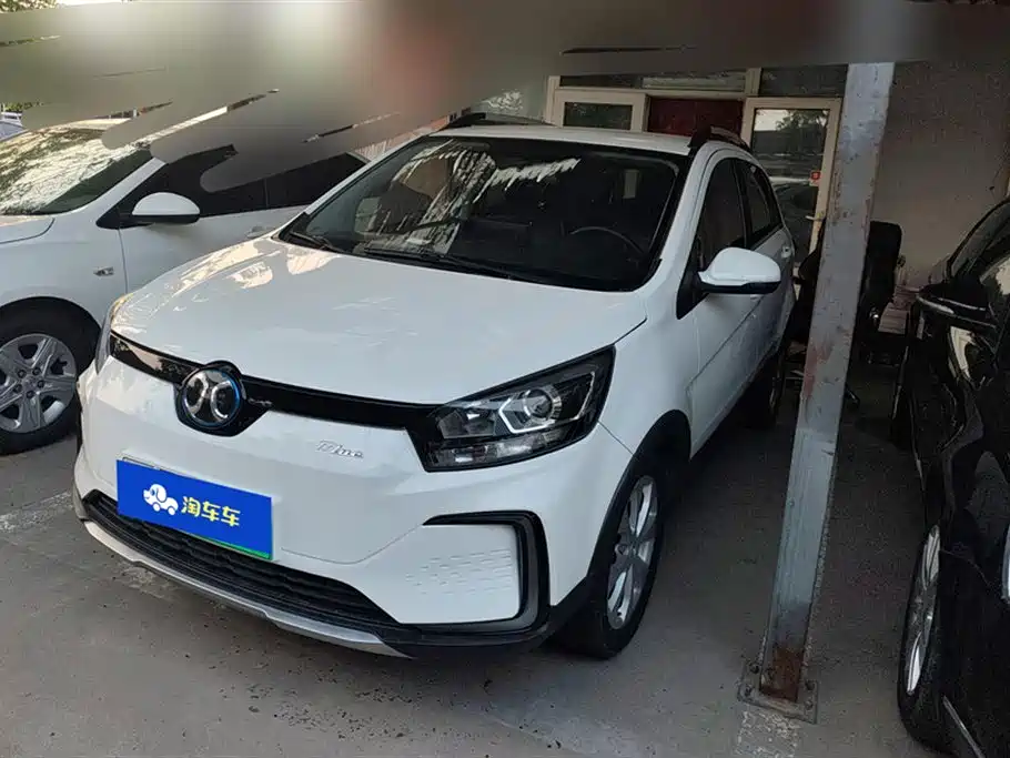 BAIC New Energy EC5 2021
