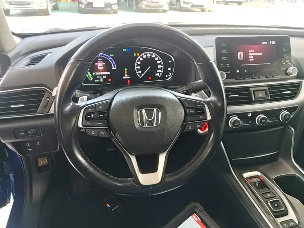 Honda Accord 2020 — фото 11