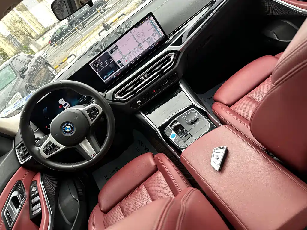 BMW i3 2024 — фото 14