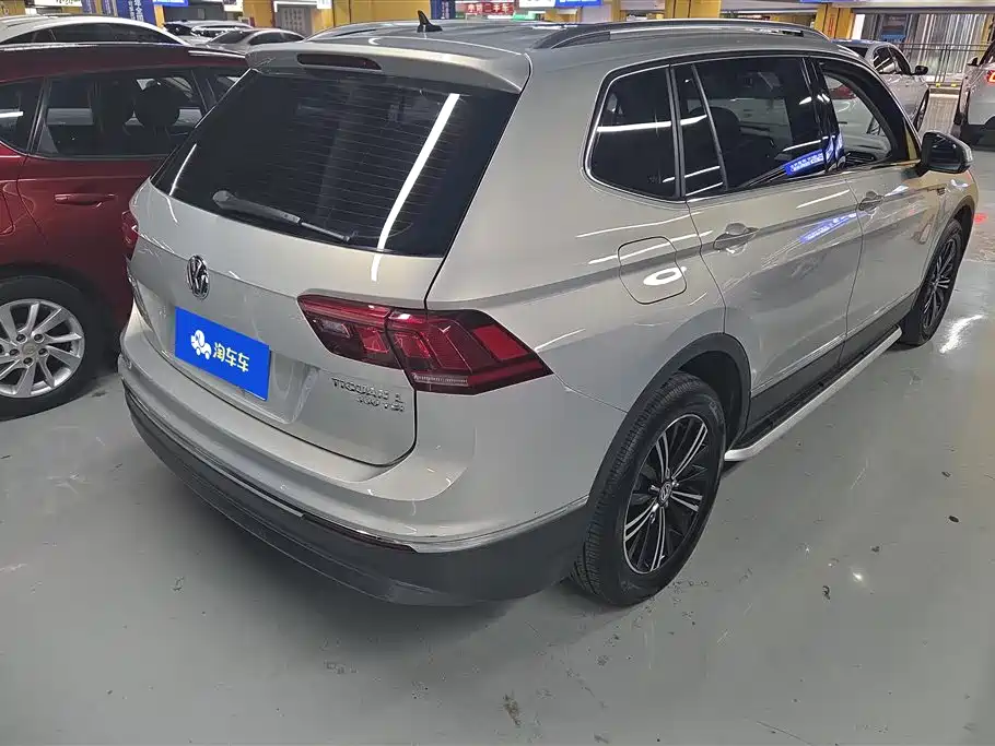 Volkswagen Tiguan L 2019 — фото 3