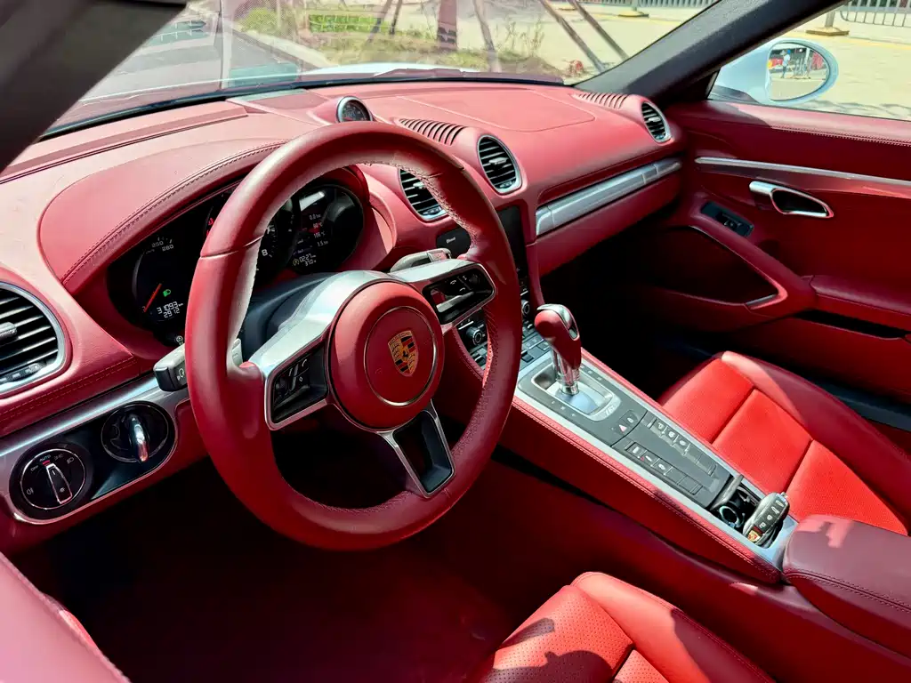 Porsche 718 2021 — фото 11