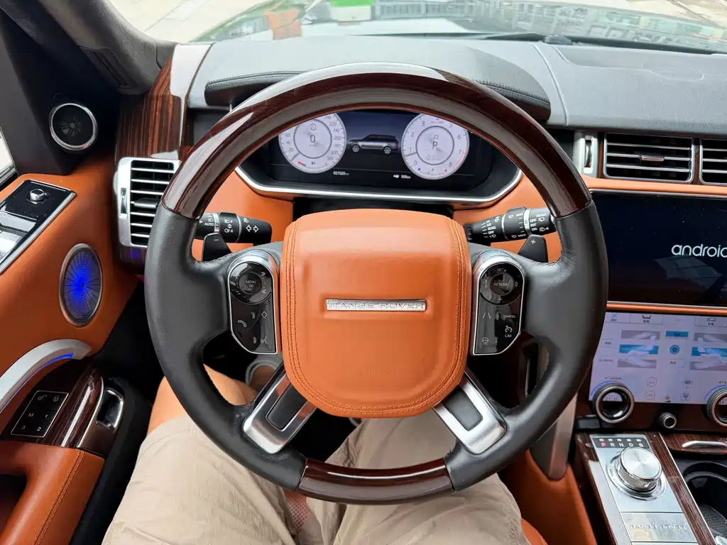 Land Rover Range Rover 2014 — фото 11