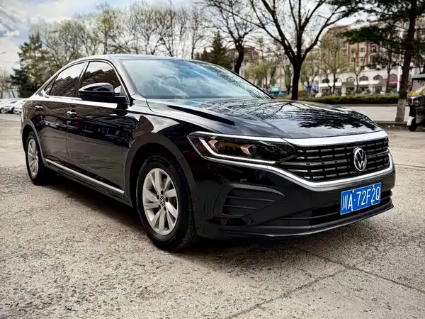 Volkswagen Passat 2022